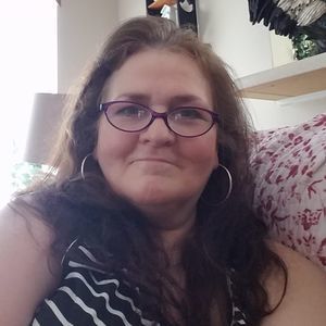 Meet your Posher, Connie